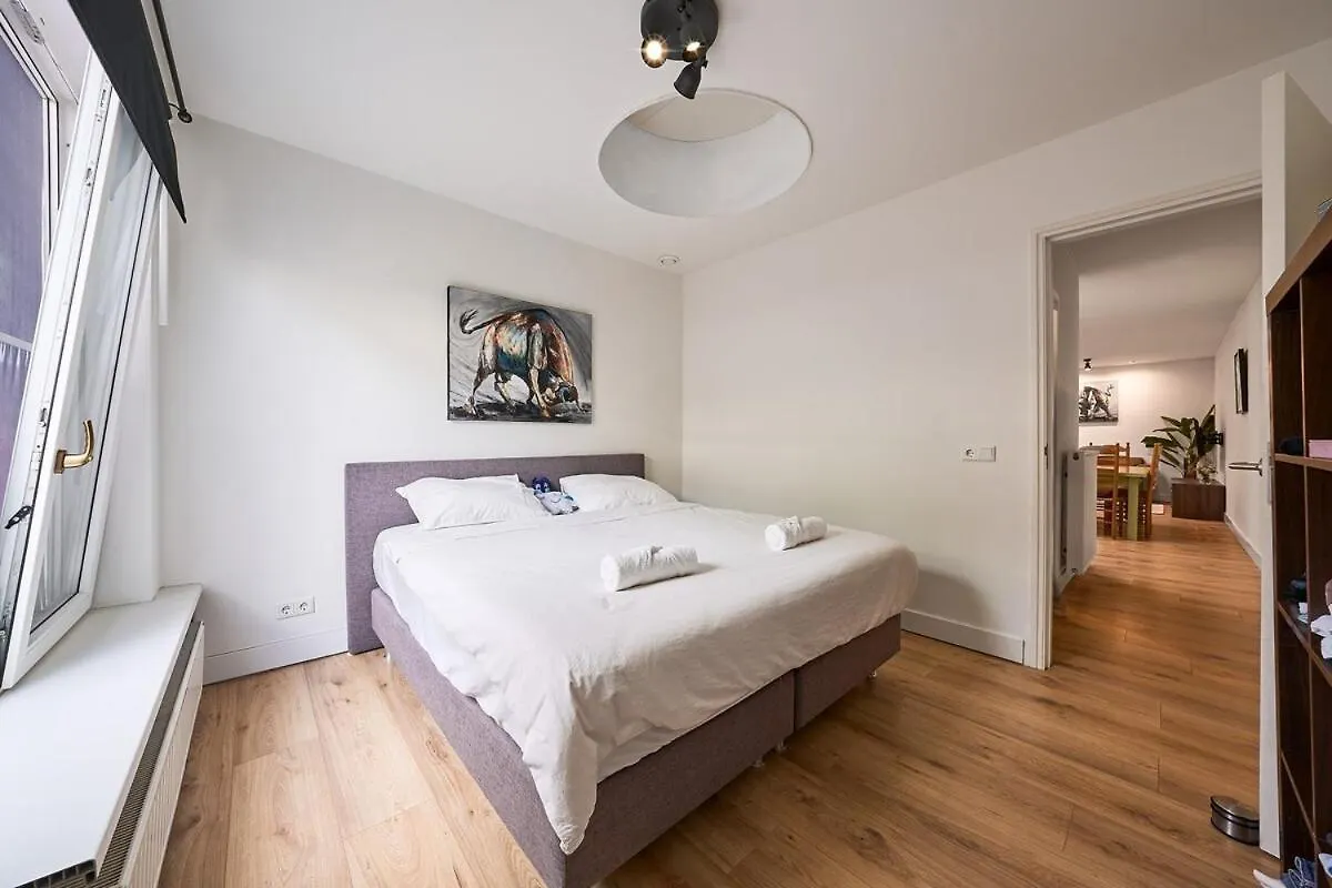 The Suite - Eindhoven - By T&S Apartment